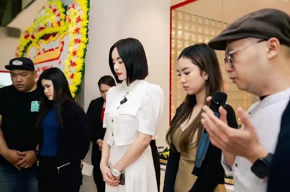Foto Dearly Djoshua dan Putrinya yang Jarang Terekspos, Sama-Sama Cantik dan Memesona