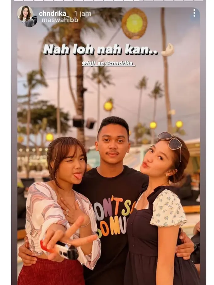 Disebut Bestie, Ini 6 Potret Akrab Fuji dan Chandrika Chika di Bali