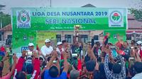 Desa Banumas (Sumatra Selatan) saat merayakan jadi juara Liga Desa Nusantara 2019 (22/11/2019). (Bola.com/Istimewa)