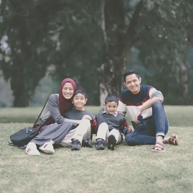 Keluarga Pasangan Alyssa dan Dude (Instagram/ichasoebandono)