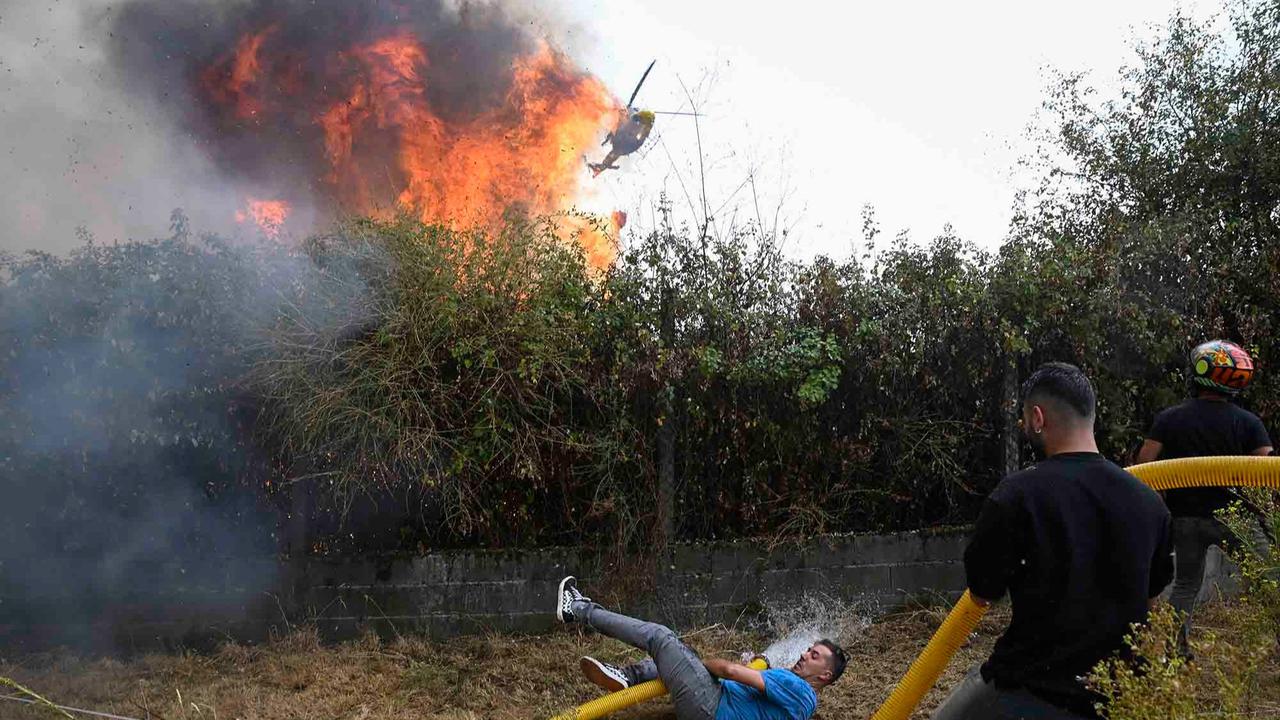 FOTO: Gelombang Panas Picu Kebakaran Hutan Hebat di Spanyol