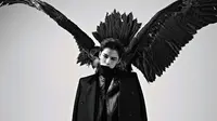 Jadi Model, Kim Jaejoong Kembali Bergaya Visual Kei