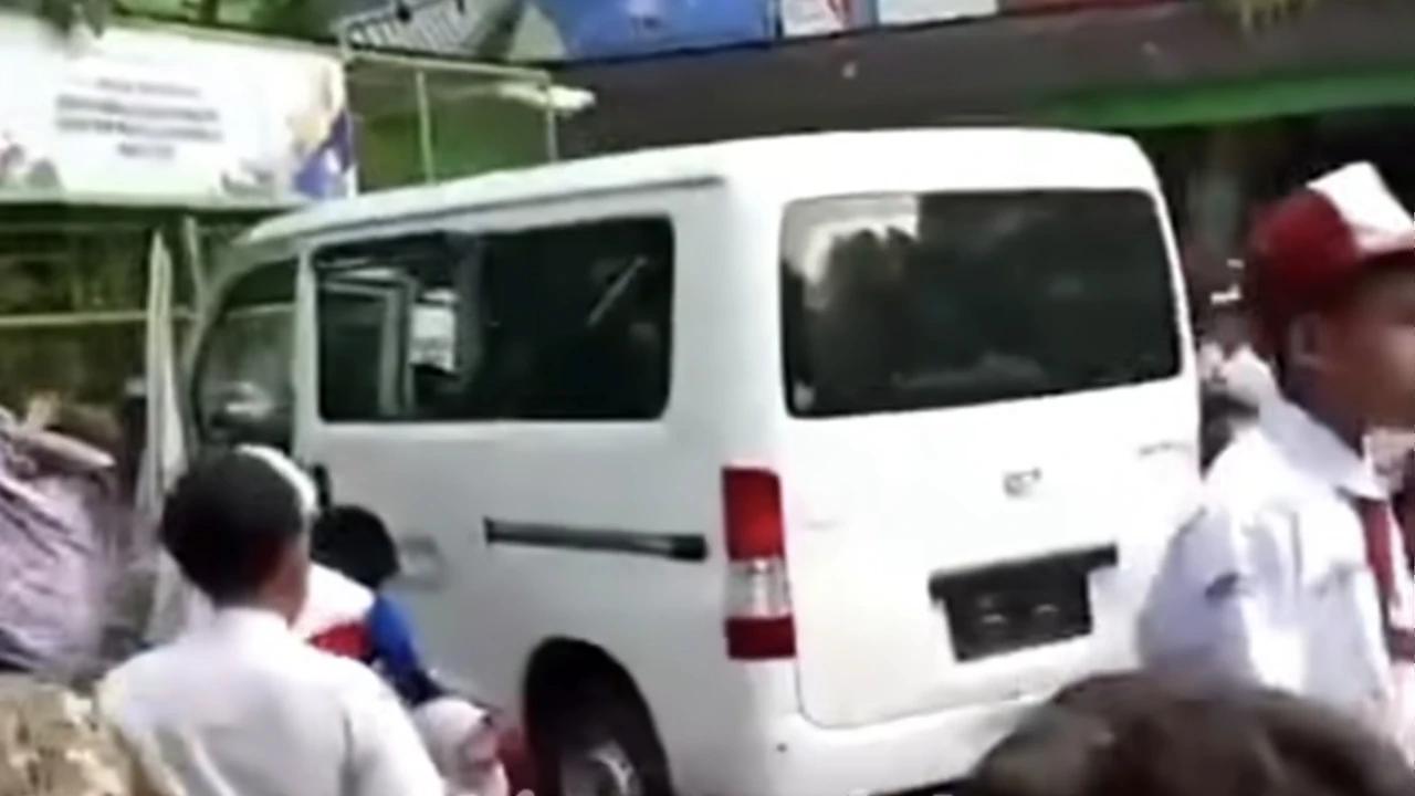 Fokus pada Korban, BGN Serahkan Penyebab Mobil MBG Tabrak Siswa dan Guru SDN Kalibaru 01 ke Polisi