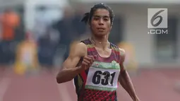 Atlet asal Maluku, Alvin Tehupeiory saat berlaga di kelas lari 100 meter putri senior Kejurnas Atletik U18, U20 dan Senior 2019 di Stadion Pakansari, Kab Bogor, Jumat (2/8/2019). Alvin Tehupeiory meraih posisi pertama dengan catatan waktu 11,64 detik. (Liputan6.com/Helmi Fithriansyah)