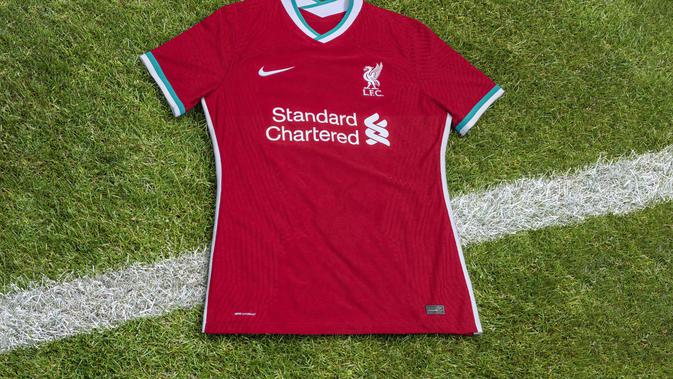 Penampakan kostum kandang terbaru Liverpool untuk musim 2020/2021 (Istimewa)
