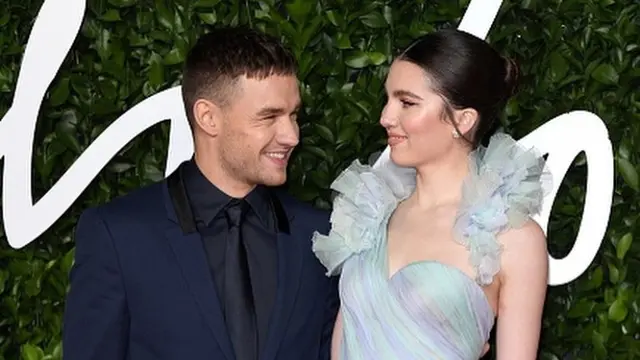 Liam Payne Lamar Kekasihnya Maya Henry dengan Cincin Berlian Rp54 Miliar