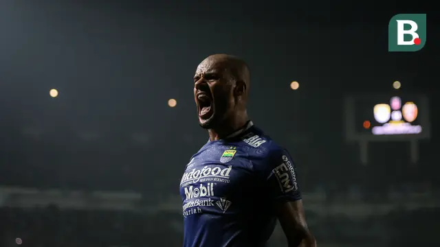 Foto: Tak Ada Pemenang di Laga Panas Persib Bandung Kontra Bali United di Grup C Piala Presiden 2022