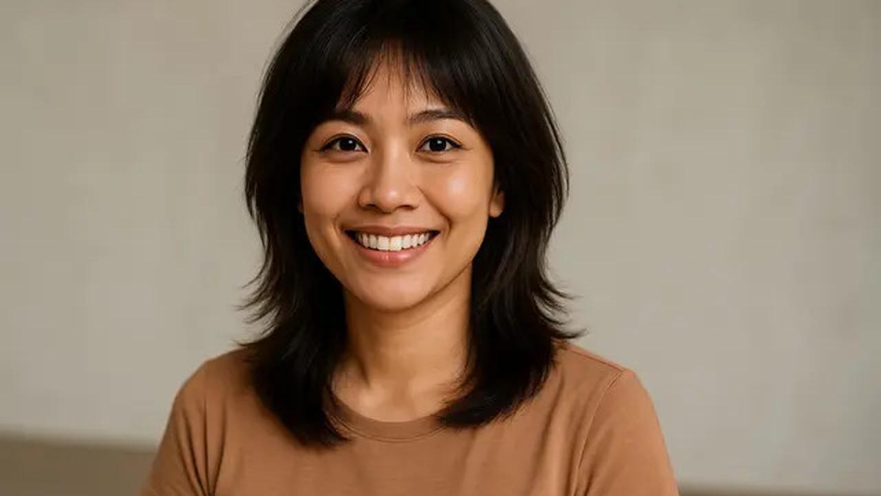 10 Model Rambut Shaggy Layer Ibu-Ibu 2025 agar Terlihat Natural Muda, Cocok untuk Segala Usia