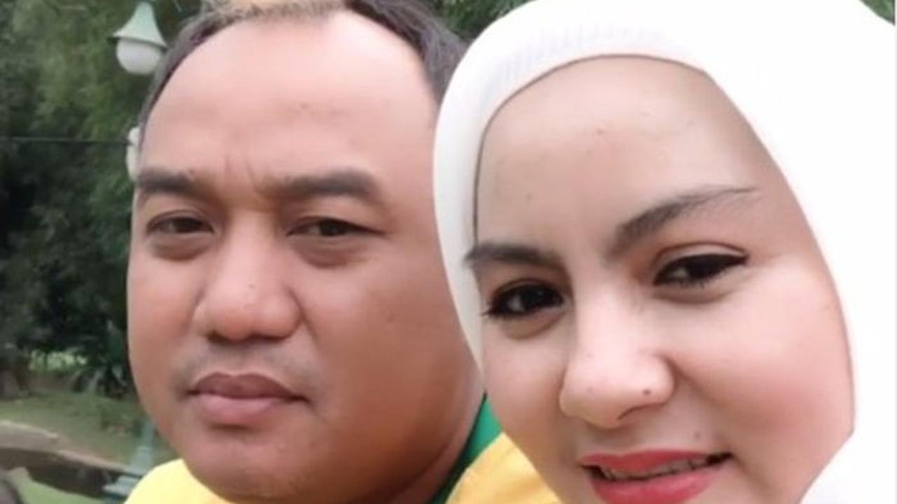 Azis Gagap dan Istri Kedua