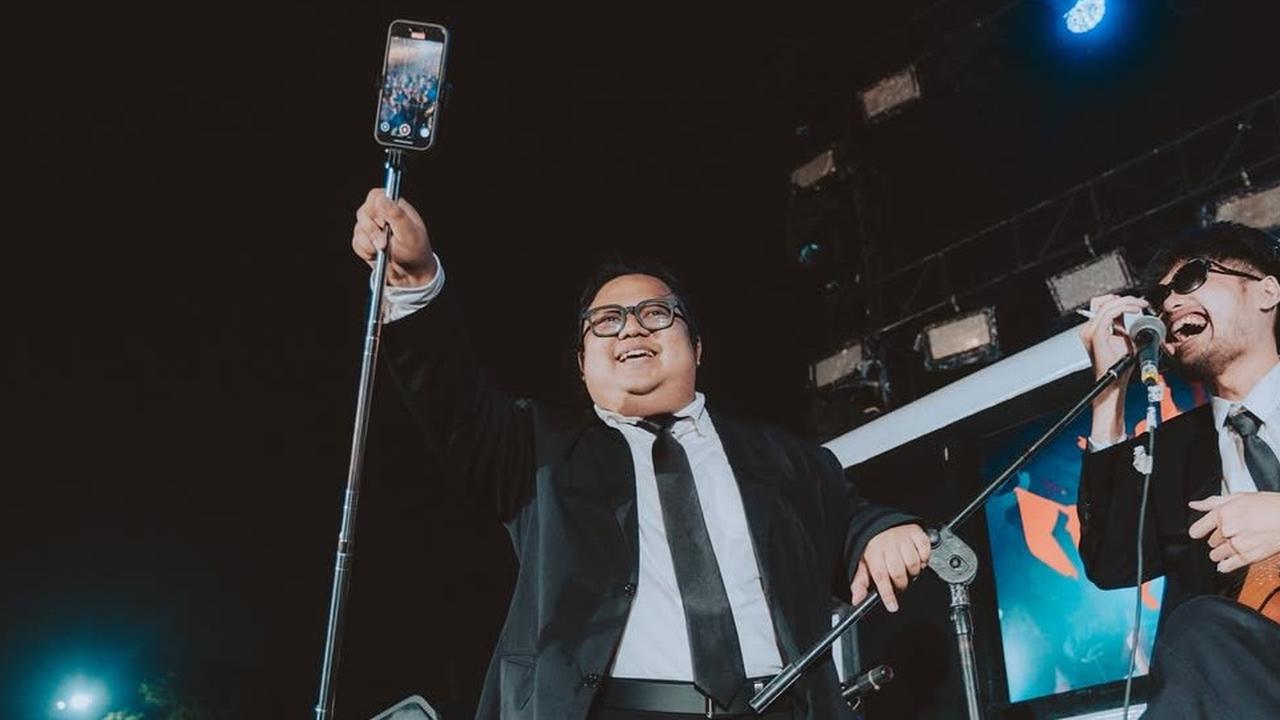 Kepergian Mendadak Gustiwiw, Musisi Nyeleneh dan Penyiar Ceria yang Tinggalkan Luka Mendalam