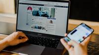 Ilustrasi sosial media. (dok. Austin Distel/Unsplash/Adhita Diansyavira)