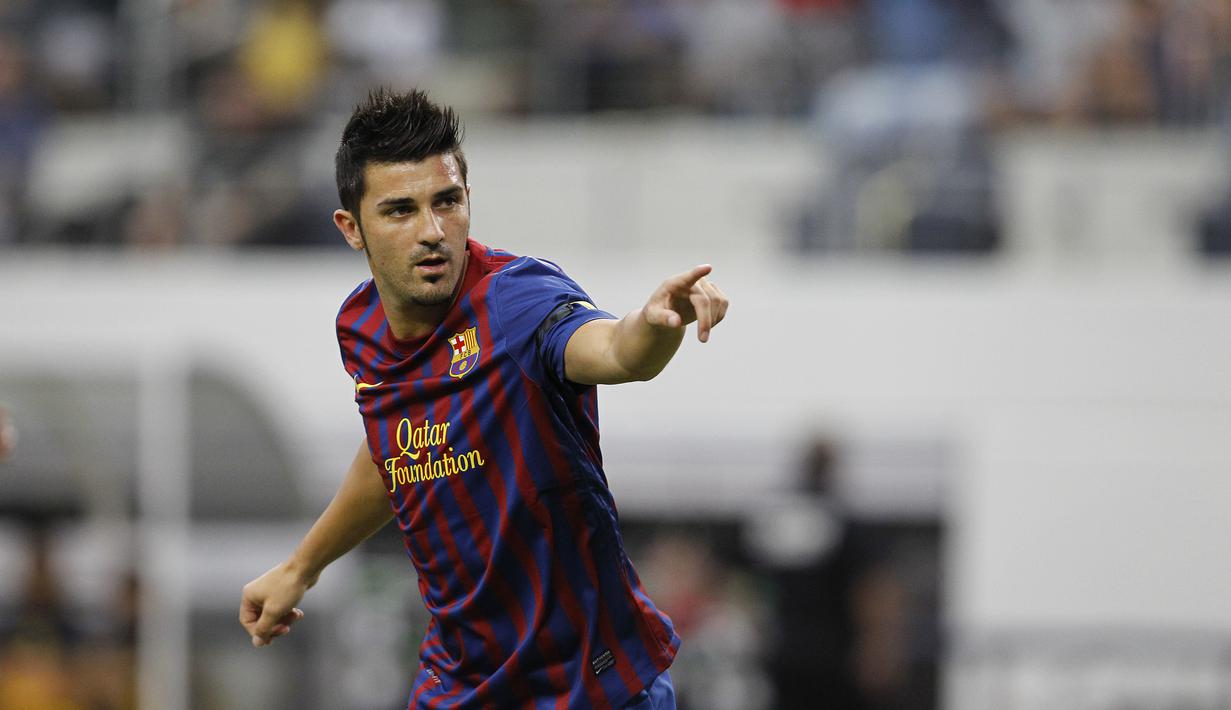 4. David Villa - Keunikan terjadi saat David Villa ditransfer dari Valencia ke Barcelona. Jelang menandatangani kontrak pada 2010, Villa disodori klausul anti rasisme dalam kontraknya. (AFP/Aaron Sprecher)
