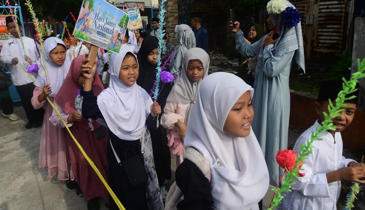 Dasar penetapan Hari Santri Nasional adalah Keputusan Presiden (Keppres) Nomor 22 Tahun 2015 yang ditandatangani oleh Presiden Joko Widodo. (merdeka.com/Arie Basuki)