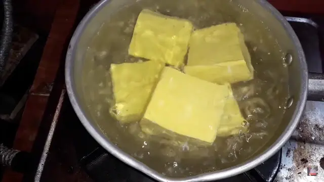 Tidak Cuma Dicuci, Begini Cara Hilangkan Bau Mengganggu pada Tahu Kuning