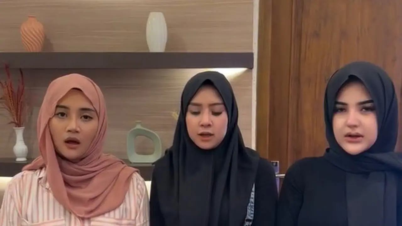Icha Chellow, Mala Agatha, DJ Zhuu