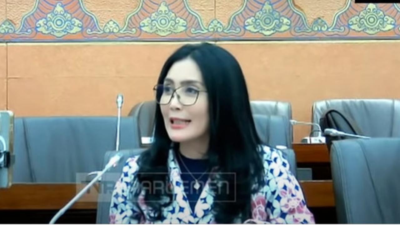 VIDEO: Pecah Tangis Rieke PDIP, Ganti Rugi Tanah Mat Solar Belum Dibayar: itu Hasil Keringat