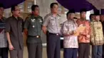 Penolakan terhadap ISIS juga terjadi di Ciamis, Jawa Barat. Pemda dan Majelis Ulama Indonesia serta tokoh masyarakat menganggap keberadaan ISIS justru menimbulkan pertentangan.