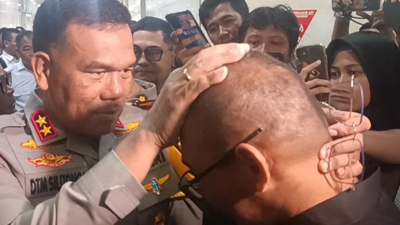 VIDEO: Kejutan Ipda Rudy Soik Usai Rapat Komisi III, Kepala Dielus Kapolda Hingga Bongkar Hoaks