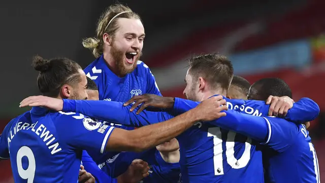 FOTO: Dibungkam Everton, Liverpool Merana di Derbi Merseyside