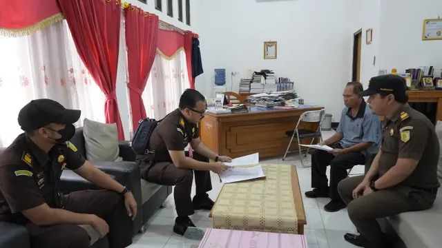 jaksa geledah kantor di flores timur