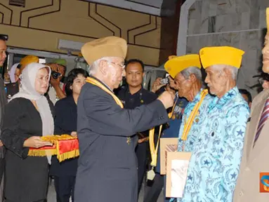 Citizen6, Subang: Sebagai generasi penerus perjuangan para perintis kemerdekaan, Pangdam merasa haru, kagum dan bangga kepada segenap warga LVRI. (Pengirim: Pendam3)