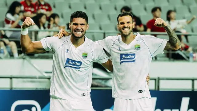 Julio Cesar dan Patricio Matricardi - Persib
