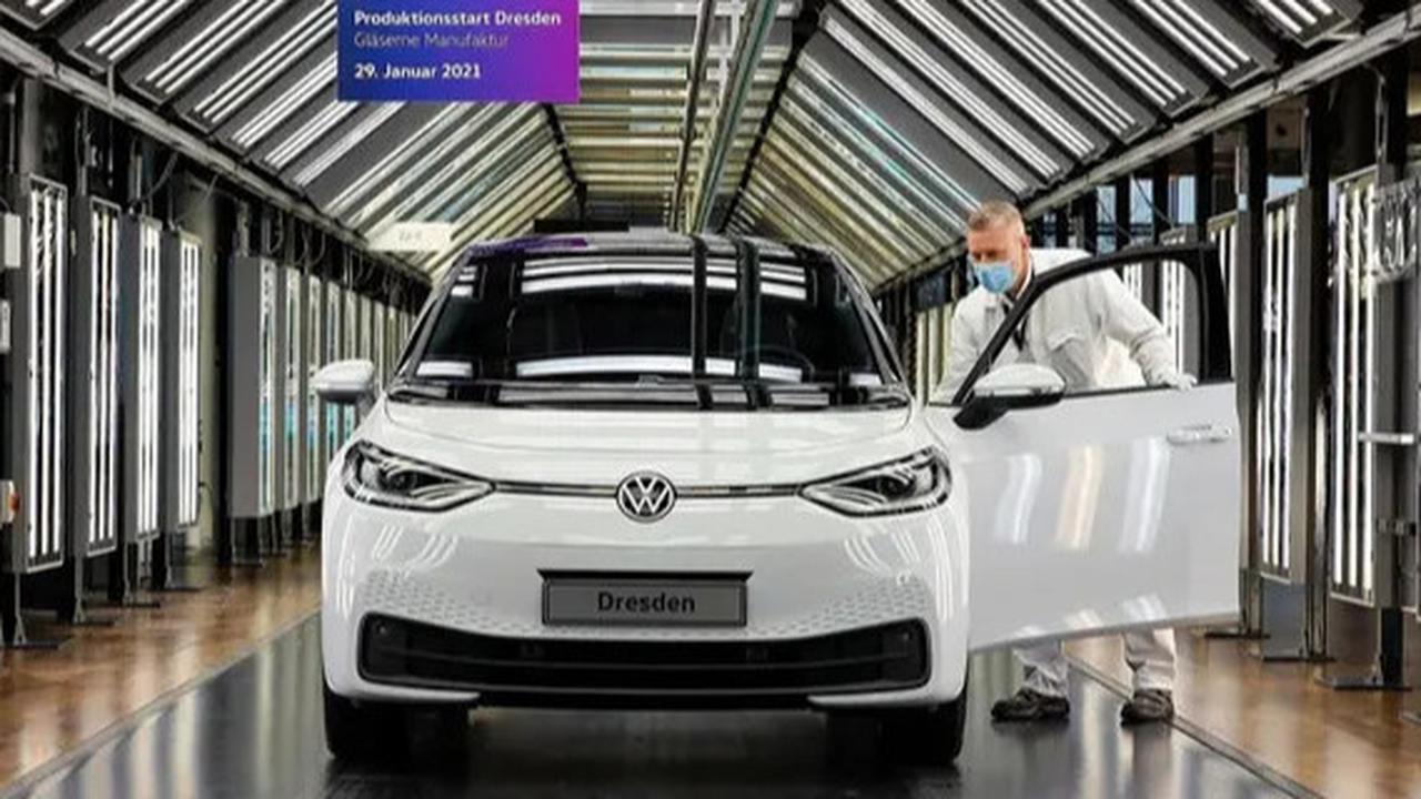 Volkswagen Pecat Ratusan Karyawan, Perusahaan Rugi Rp17 Triliun dalam Setahun