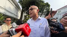 Demo Meluas di Eropa, Menlu Terus Pantau Kondisi WNI