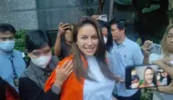 Nikita Mirzani di Polda Metro Jaya, Selasa (4/3/2025). (Dok. via M. Altaf Jauhar)