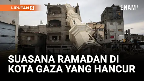  Ramadan di Gaza, Orang-orang Salat di Masjid yang Rusak