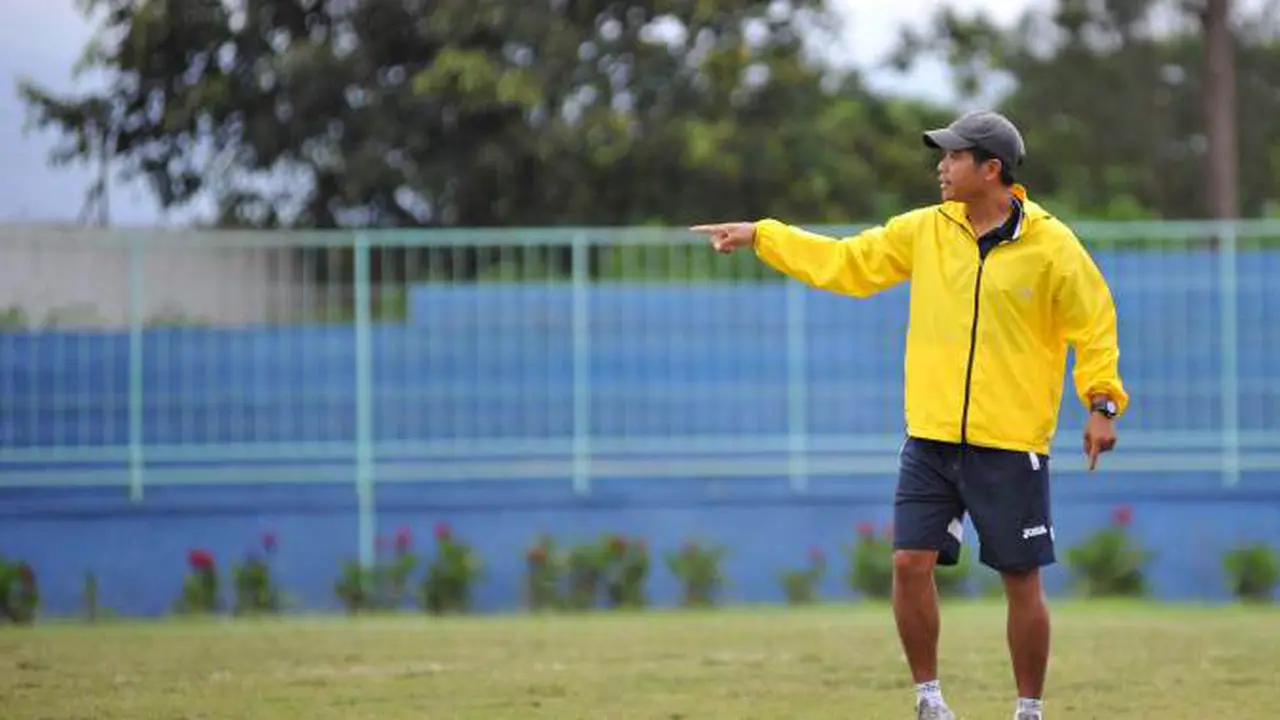 Pelatih Arema Cronus, Joko 'Gethuk' Susilo (Liputan6.com)