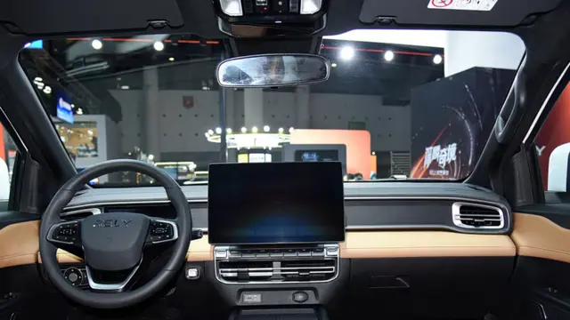 Chery Hilma EV Rely R08
