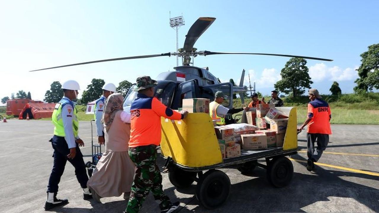 Basarnas Berhasil Evakuasi Satu Korban Pesawat ATR 42-500 di Jurang Curam