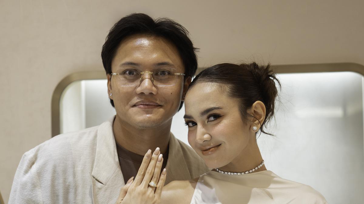 Cara Rizky Febian Beri Kejutan Anniversary untuk Istri, Awalnya Bikin Mahalini Kesal