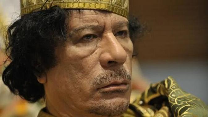 Muammar al-Qaddafi, kepala negara Libya. (Kredit: Angkatan Laut AS)