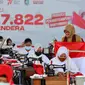 Penjahit Banyuwangi diberdayakan untuk menjahit bendra merah putih (Istimewa)