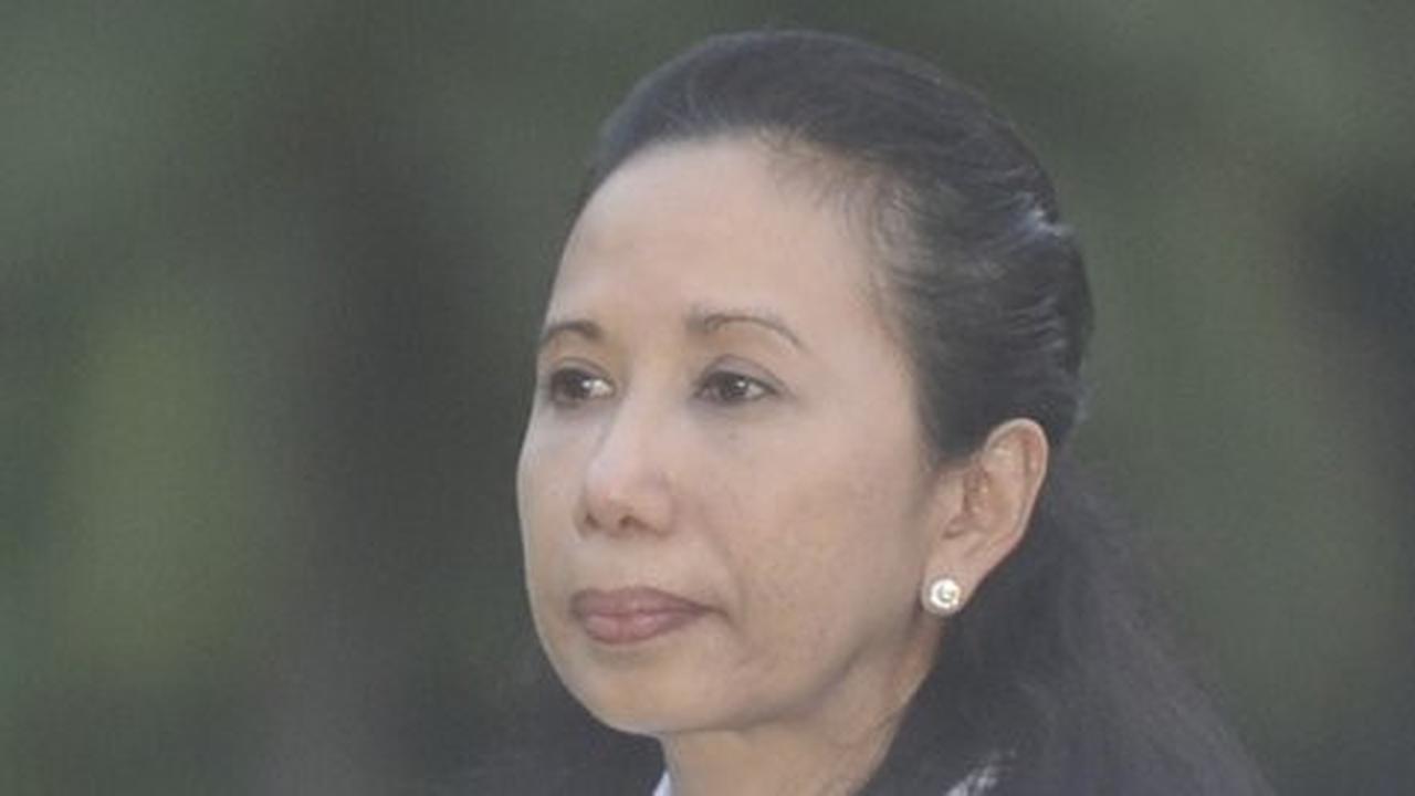 Menteri Rini disebut mau gadai BUMN, politisi PDIP ini makin berang