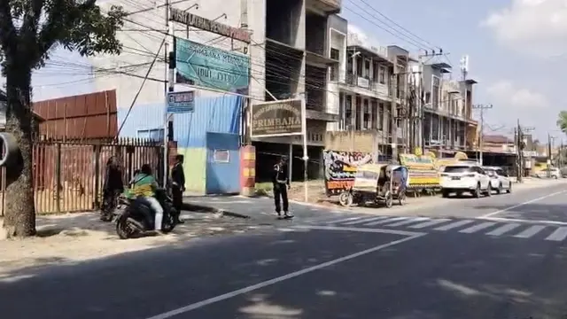 Lokasi mantan Wakapolda Metro Jaya Brigjen Pol (Purn) Raziman Tarigan ditabrak