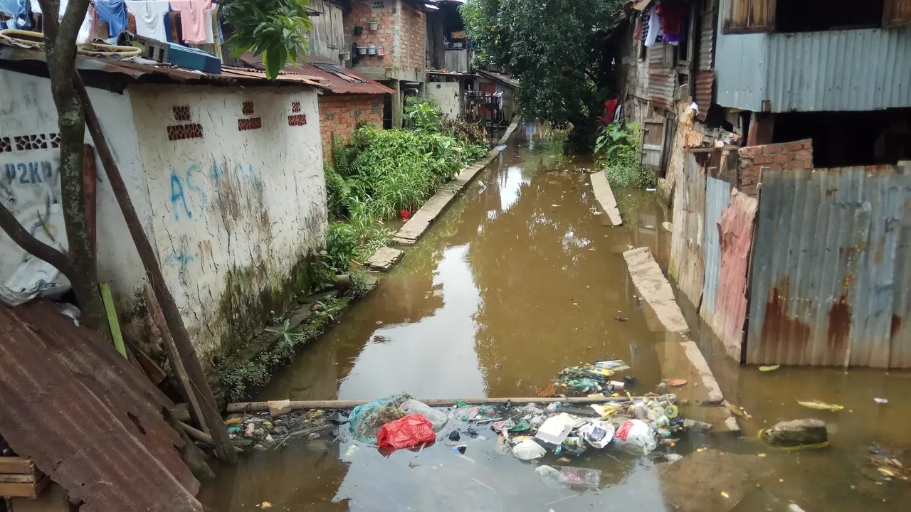 Ada Permukiman Kumuh di Samping Balai Kota Palembang