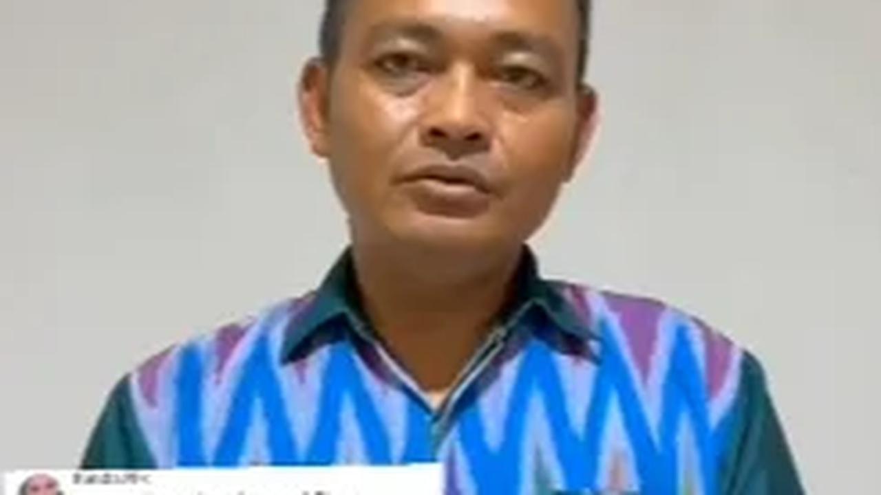 Aksi arogan satpam TMII ini sontak menjadi viral di media sosial. Melihat hal tersebut, Aang, sang satpam memberikan klarifikasi atas aksi arogannya.<br>