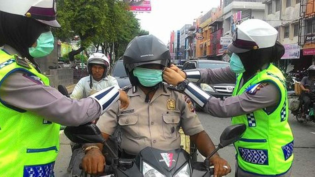 Seribu lebih masker gratis dibagikan buat warga di Banda Aceh