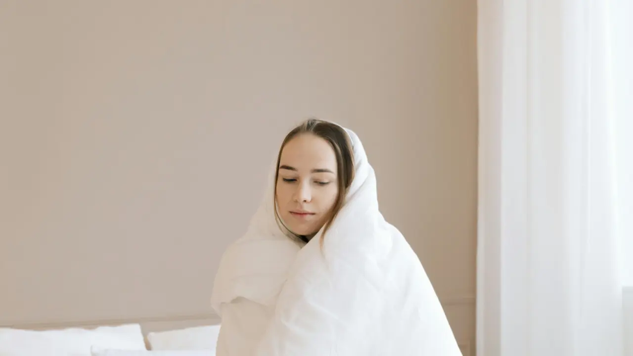 perempuan kedinginan