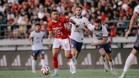 Gelandang Bali United, Mirza Mustafi (10), dalam pertandingan melawan Persik Kediri pada pekan perdana BRI Super League 2025/26 di Stadion I Wayan Dipta, Gianyar, Minggu (10-8-2025). (Bola.com/Alit Binawan)