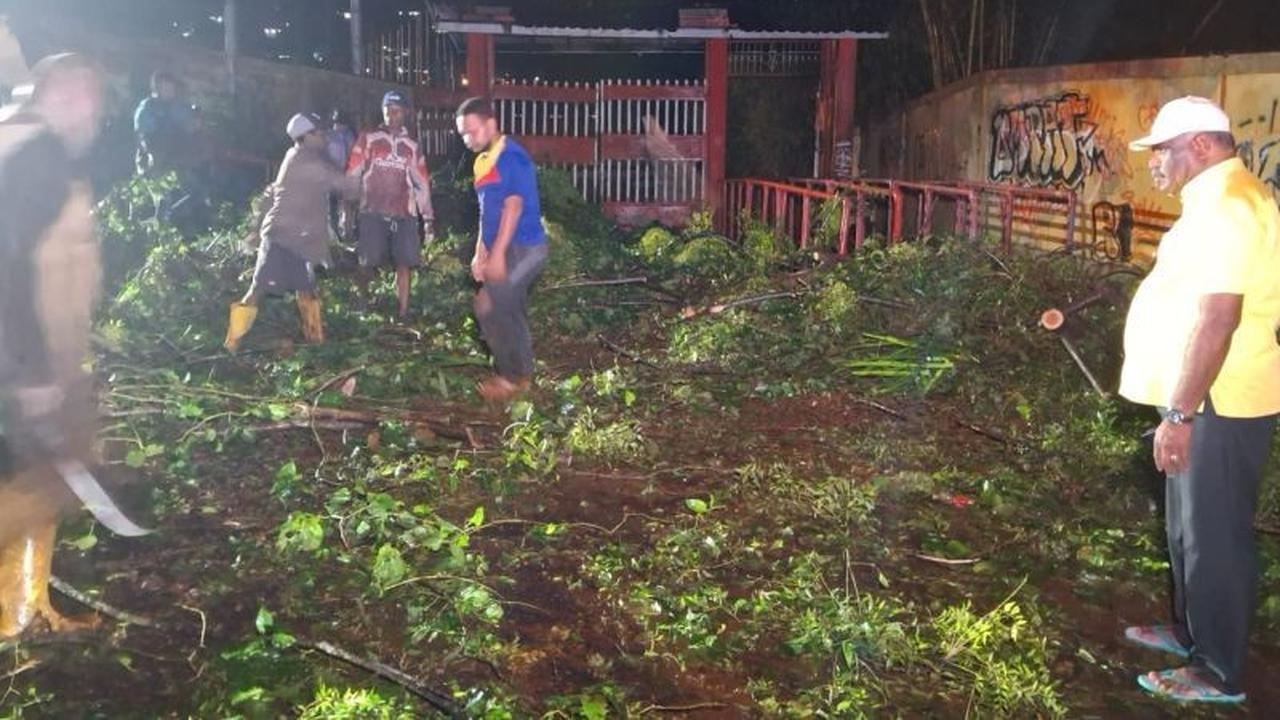 Cuaca Ekstrem Landa Jayapura, Pemkot Minta Warga Tingkatkan Waspada Bencana