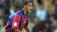 Rivaldo - Gelandang kreatif asal Brasil ini meraih gelar pemain terbaik dunia pada tahun 1999. Pemain Barcelona itu sukses membawa Barca meraih juara La Liga pada musim 1998/1999. (AFP/Christophe Simon)