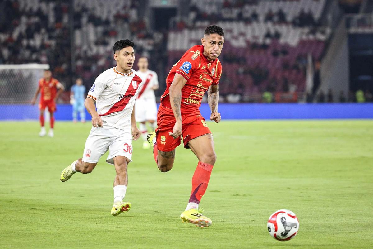 FOTO: Persija Jakarta Jaga Peluang Juara Usai Tekuk Persis Solo