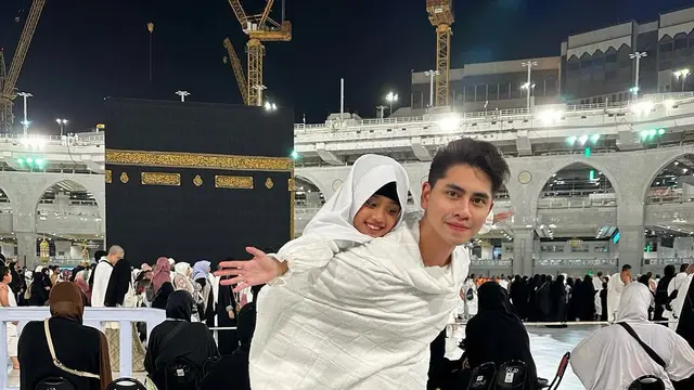 Potret Kompak Athalla Naufal dan Vania Anak Venna Melinda (credit: instagram/athallanaufal7)