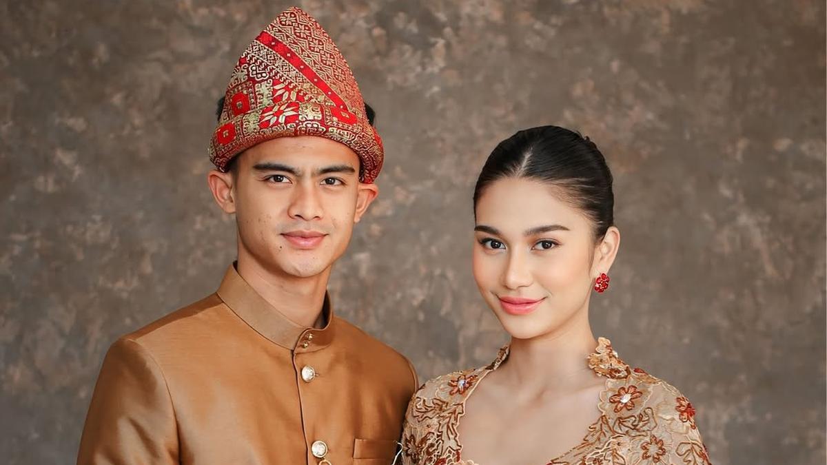 5 Potret Azizah Salsha saat Kondangan Bareng Pratama Arhan, Kini Digugat Cerai