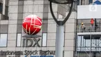 Aktivitas pekerja proyek di Indonesia Stock Exchange, Jakarta, Rabu (6/3/2024). (Liputan6.com/Angga Yuniar)