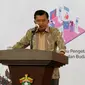 Wakil Presiden RI ke-10 dan 12, Jusuf Kalla mengharapkan agar Indonesia tidak selalu tergantung pada industri rokok sebagai andalan saat meresmikan  JK Arenatorium, Universitas Hasanuddin, Makassar Sulawesi Selatan pada Kamis, 12 November 2020. (Tim Media Jusuf Kalla/JK)